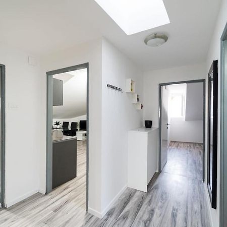 City Center Mayess Aparment 扎达尔 外观 照片