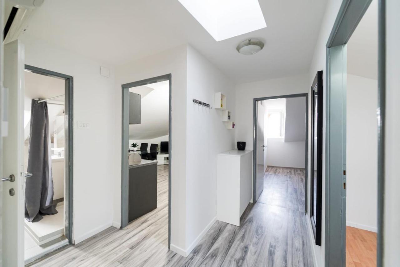 City Center Mayess Aparment 扎达尔 外观 照片