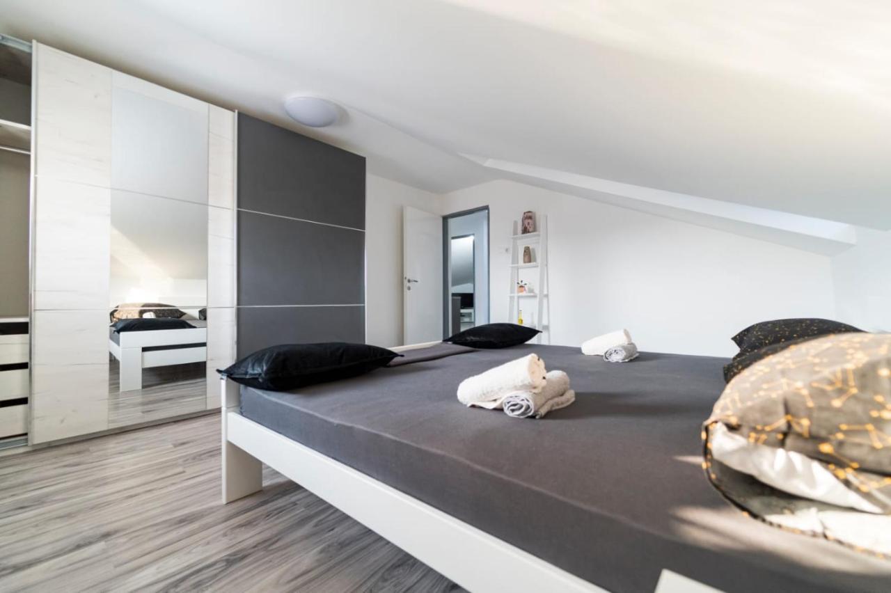 City Center Mayess Aparment 扎达尔 外观 照片